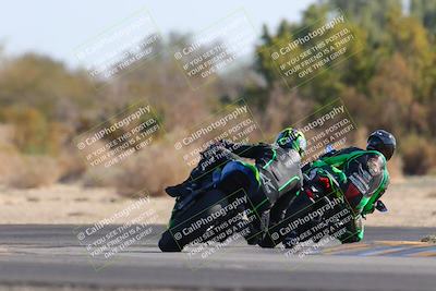 media/Dec-18-2022-SoCal Trackdays (Sun) [[8099a50955]]/Turn 7 Backside (1125am)/